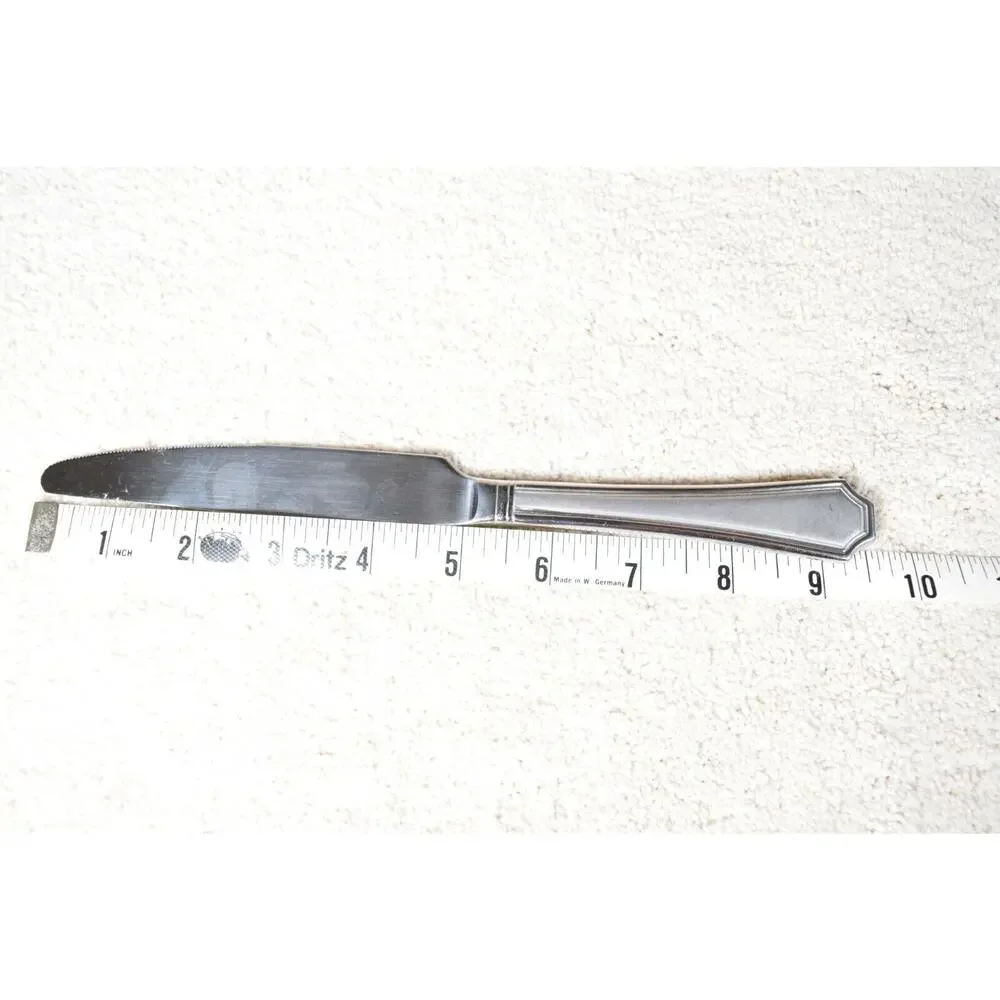 Wallace Stainless Flatware Arlington Dinner Knife 9 5/8 inches